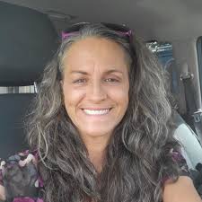 Disappointing reaction to handmade rooster sculpture