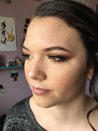 Anais.gorry додаде 2 нови фотографии во албумот: Maquillages.