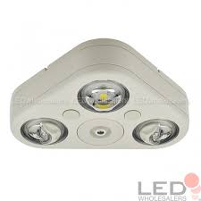 We'll review the issue and make a decision. All Pro Revolve Rev350pcw Outdoor Led Triple Head Dusk To Dawn Security Light 5000k Ledwholesalers