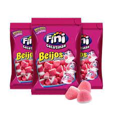 Se um beijo é muito bom, imagine um pacote inteiro de beijos fini! Bala De Gelatina Fini Beijos Sabor Morango Contendo 3 Pacotes De 80g Cada