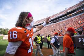The nfl show's jason bell looks at the big prospects in this year's nfl draft, including quarterback trevor lawrence, who is expected to join jacksonville jaguars as number one pick. Clemson Qb Trevor Lawrence Tests Positive For Covid 19
