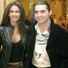 Public figure ⭐ actress gemini real oana. Afla Cum Il Rasfata Oana Zavoranu Pe Pepe Stirileprotv Ro