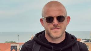 Han tar över Färjestaden