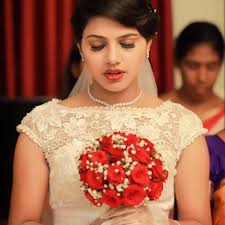 Image May Contain 2 People Wedding Wedding Kerala Bride Christian Wedding