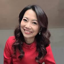 Violet Fenying 陈粉樱- I love to hear my children sing...  听他们唱歌，总是有一种莫名的感动。。。My little girl @radiancechia, like her brother, enjoys  singing too. This year she has been performing with her school's show