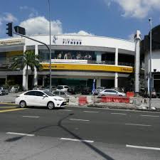 It also indicates that 82% of customers prefer the entire process cimb bank is a close second with a score of 77% followed by hong leong bank 75.6% who ranks third in the study. Photos At Maybank Bank In Perai