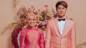 Rizky billar pun menceritakan partner bisnis sekaligus sahabatnyaa itu, memang sudah janji akan memberikan hadiah yang bermanfaat. Kxtb9a Pul7gpm