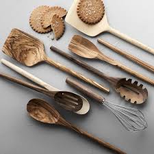 Williams Sonoma Olivewood Spoons Set Of 4 In 2020 Wooden Kitchen Utensils Wooden Utensils Wooden Spoons
