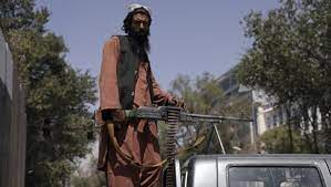 Talibani su se često oslanjali na prihod od trgovine drogom, ali su imali i potporu izvana, ponajviše od pakistana. Ha1lveke I9wym