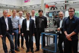 Die rrr stahlbau gmbh ist ein generalunternehmen für den schlüsselfertigen industriebau rrr stahlbau gmbh fertigt und montiert stahlkonstruktionen nach din 18800 klasse e und din 4132, d h. Allgemein Seite 160 Von 310 Lippe News
