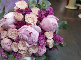 We did not find results for: Flores De Tomas La Floristeria Mas Antigua De Alcala Vuelve A Abrir Sus Puertas Dream Alcala