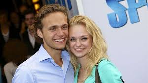Actrice pip pellens en vriendje pim wessels zijn bloedeerlijk over elkaar in hij/zij. Pip Pellens And Pim Wessels Famousfix