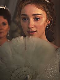 Daphne Sims's Instagram, Twitter & Facebook