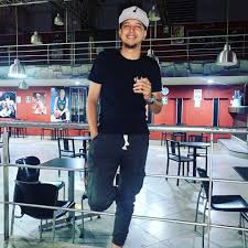 Omar Vivas (@omar31vivas) • Instagram photos and videos