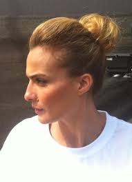 Machar Shabat (TV Series 2017–2018)