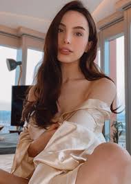 Blinkx - Free pics, galleries & more at Babepedia