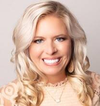 Real Estate Agents in 65039