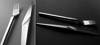 Tisch richtig decken zu tisch servietten geschirr tischmanieren servieren falten tisch eindecken knigge feiertage und anlässe. Tisch Decken Mit Modernem Besteck Freshouse