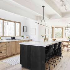 For instance, you can install a single long led panel to cast enough light on a long kitchen island. 20 Kitchens With The Most Beautiful Pendant Lighting