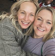 Heather Gresham's Instagram, Twitter & Facebook