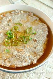 Jun 30, 2021 · gyoza yang klasik berisi daging babi, tetapi kini sudah banyak yang mengkreasikannya dengan daging ayam dan udang. Hobby Masak Daging Babi Kukus Bahan 250 Gr Daging Facebook