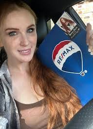 Alex Colombo's Instagram, Twitter & Facebook