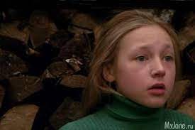 На момент съемок фильма кристине было 12 лет. Kristina Orbakajte V Filme Chuchelo Na Myjane Ru