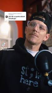 Heather Mingle's Instagram, Twitter & Facebook