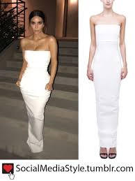 Kim Kardashian S Strapless White Dress White Strapless Dress Kim Kardashian White Dress Strapless Dress Formal