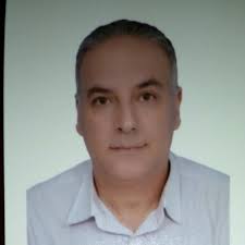 إن أغرب شيء في هذه الحياة يا صاحبي، أن الناس السيئون لا يموتون، يعيشون…‏