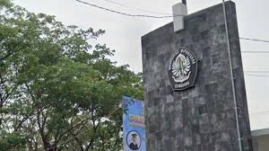 Seluruh berkas pendaftaran sekolah vokasi undip akan diterima sekretariat pmb undip hingga tanggal 8 mei 2019. Sekolah Vokasi Undip Kembangkan 11 Prodi Sarjana Terapan