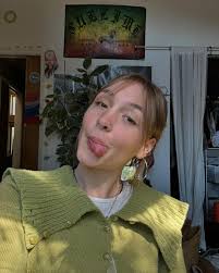 Ah yes, Autumn :). The pumpkins are plump, the spiders are thriving, and  the air is…still warm… 🕷️