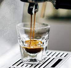 Some commercial espresso machines also provide a feature of simultaneously brewing espresso and steaming milk. 10 Best Espresso Machines 2021 Top Picks Reviews Coffee Affection