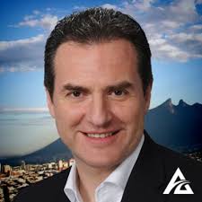 Análisis de Campaña. Adrián de la Garza by kareen30p