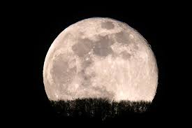 Bonus lunaire: Double pleine lune annoncée en mai: mythe ou vrai impact sur vos nuits? | blue News