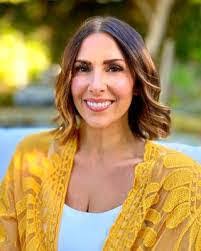 Alexandra Lacy's Instagram, Twitter & Facebook