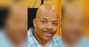 Darren Braxton's Instagram, Twitter & Facebook