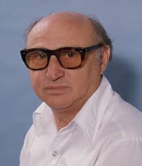 Having trouble using the Israeli Archives. Trying to find a relative, Tuvia  Goldman attorney, born in Israel, lived in Cincinatti. We took care of his  son, Eddie in our home. Eddie ended