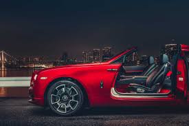 Comparez les options, prestations, utilisation, émissions de co². Mark Riccioni Black Badge Tokyo After Hours