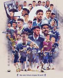 Echipa fcu craiova 1948 aflata in proprietatea lui adrian mititelu nu va putea disputa primul meci din noul sezon de liga. Video Fc U Craiova A Promovat In Liga 1 JucÄƒtorii Au Incins Hora Pe Ion Oblemenco Stirileprotv Ro