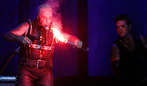 Rammstein ist eine band des genres neue deutsche härte aus berlin, die 1994 gegründet wurde. What Has Rammstein Revealed About Germany S Soul The Japan Times