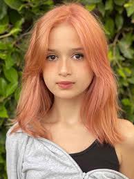 Molly Ringwald's 3 Children: All About Mathilda, Adele and Roman