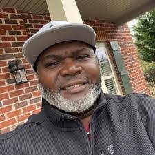 Avery Lindley's Instagram, Twitter & Facebook