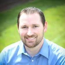 Dustin Hofstetter's Instagram, Twitter & Facebook