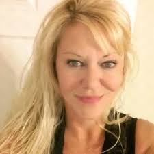 Greta Schell's Instagram, Twitter & Facebook