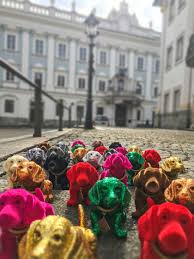 Das ehepaar küblbeck (54) und storz (46) ist in passau bekannt wie ein bunter hund. Herzlich Willkommen Im Dackelmuseum