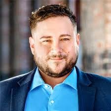 Lloyd Sparks's Instagram, Twitter & Facebook