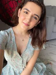 Shirley Setia Photos Facebook Setia made her film debut with maska which released on netflix on 27 march 2020 and will be making her bollywood film debut with nikamma. shirley setia photos facebook