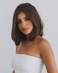 Maybe you would like to learn more about one of these? Tendance Coiffure 2021 Zoom Sur L Elongated Bob La Coupe De Cheveux La Plus Demandee Dans Les Salons De Coiffure Biba Magazine