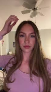 Allison Strickler's Instagram, Twitter & Facebook